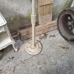 lamp stand