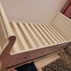 Single France bed