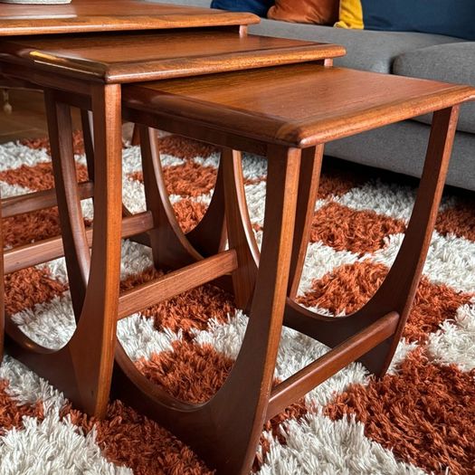 G plan nest of tables
