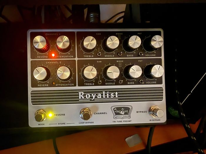 Toneking Royalist