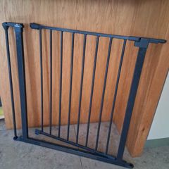 BABY DAN Extra long safety gate / room divider