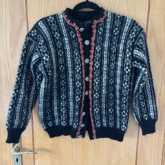 Vintage Scandinavian Handmade Womens Wool Cardigan XS/ S