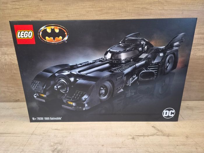 Lego 76139 - 1989 Batmobile