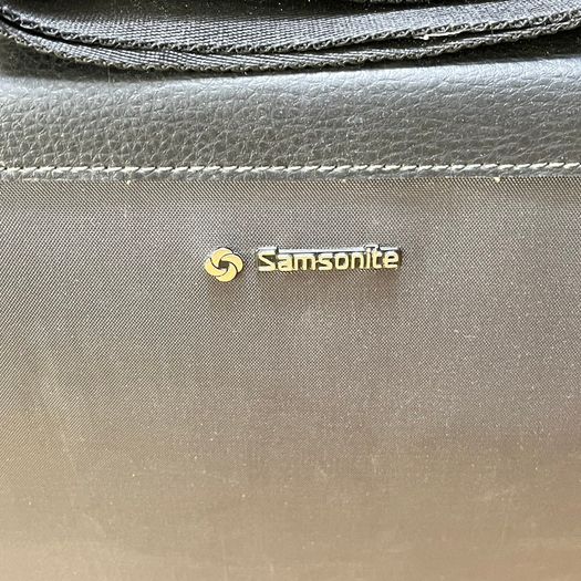 Samsonite Airline Pilot Attache Briefcase - Vintage - Black - Shoulder Strap