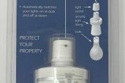 Dusk to Dawn. Security Light Fitting.
