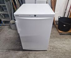 Liebherr under counter freezer