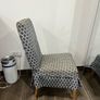5 dining room chairs Image 2