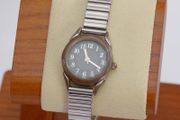 Ladies Quartz Watch