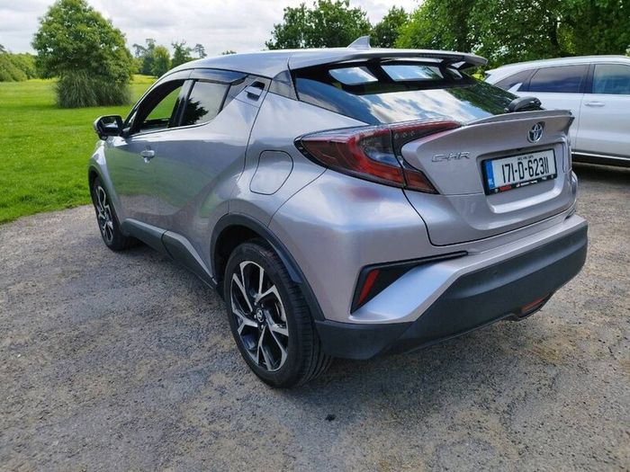2017 Toyota C-hr 1.8 Hybrid Sol  Top Spec
