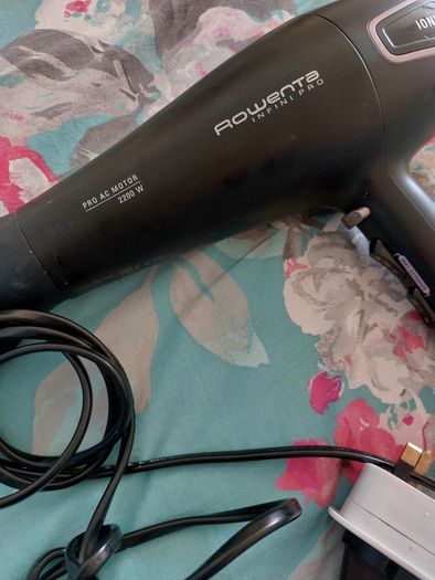 Rowenta 2200w Hair Dryer - Moving Sale