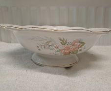 Decorative Ceramic footed fruit bowl