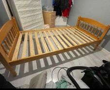 3 single beds all same