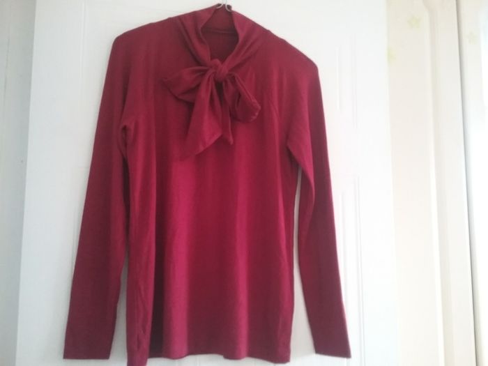 Ladies Top Size10