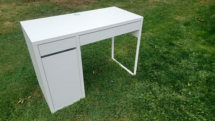 Home office desk