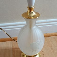 Vintage frosted glass table lamp featuring etched rose motif  height 37cm