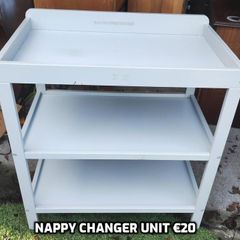 Changing Table (25347)