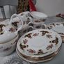 Twenty piece China Teaset Image 4