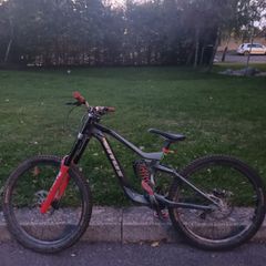 Vitus dh bike