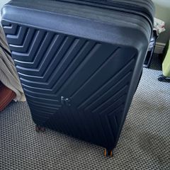 IT Luggage XXL Suitcase 195L