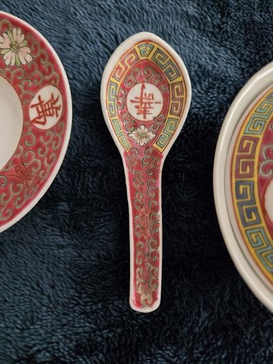 Vintage Jingdezhen Mun Shou Longevity Porcelain Rice Bowl Set, Red Famille Rose, 1960s/70s