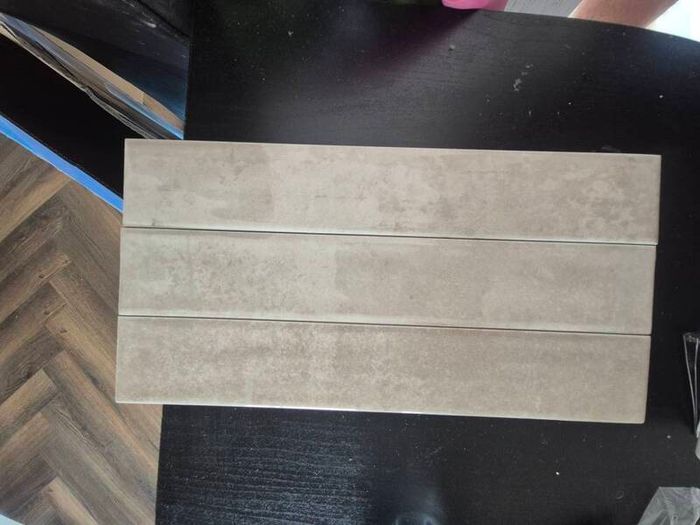moonstone sand 5x30cm tiles