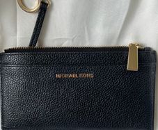 Micheal Kors Slim Long Card Holder-used