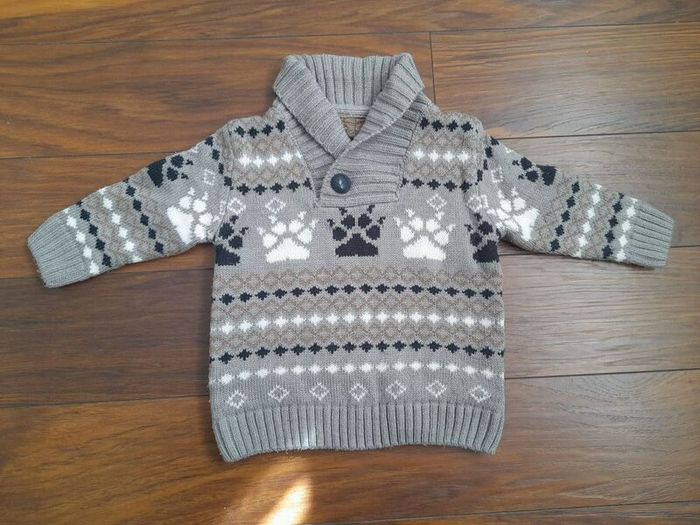Boys' sweater 12-18 months