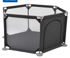 Baby playpen