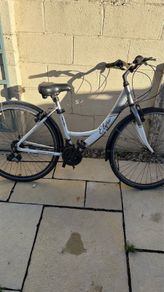 Apollo ladies bike