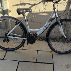 Apollo ladies bike