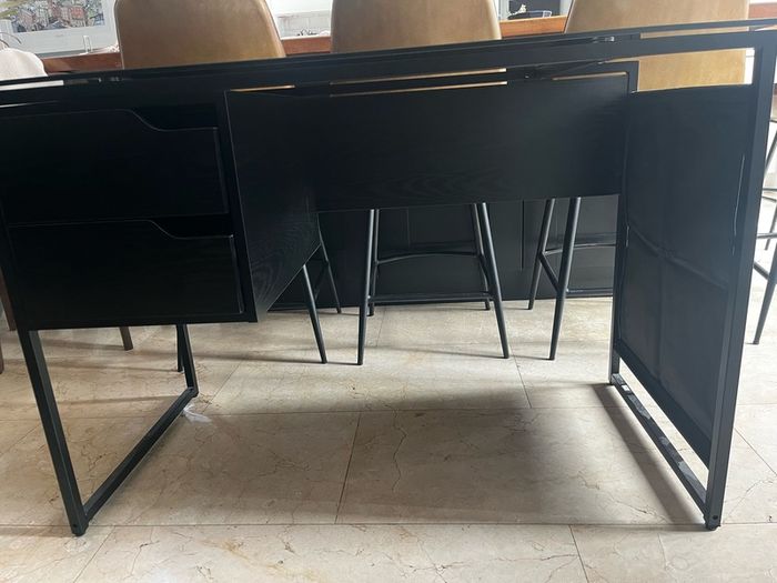 glass table desk