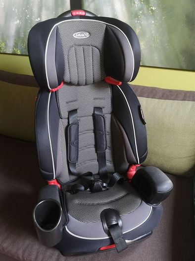 Graco Nautilus 3-in-1 Car Seat (9 months - 12 years)