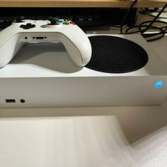 xbox series S 512gb with controller