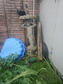 pond fountain.