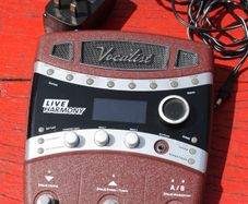 Digitech Live Harmony Vocalist with power supply