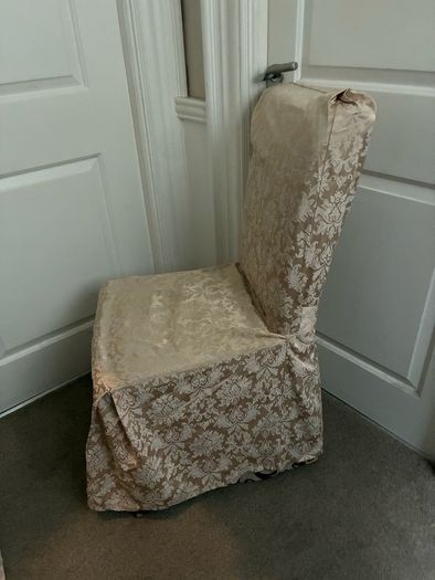 8 Dining chairs