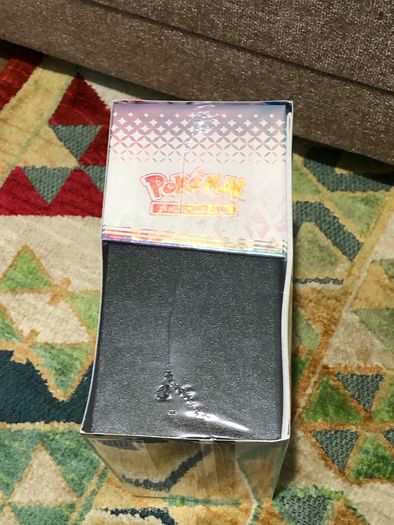 Pokemon Scarlet & Violet Prismatic Evolutions Elite Trainer Box Sealed