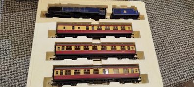 Hornby R2306M The royal Scot Train Pack, new