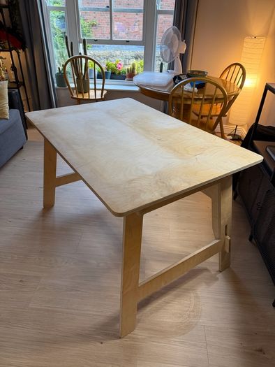 WFH table - easy assemble