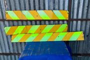 3 trailer reflectors