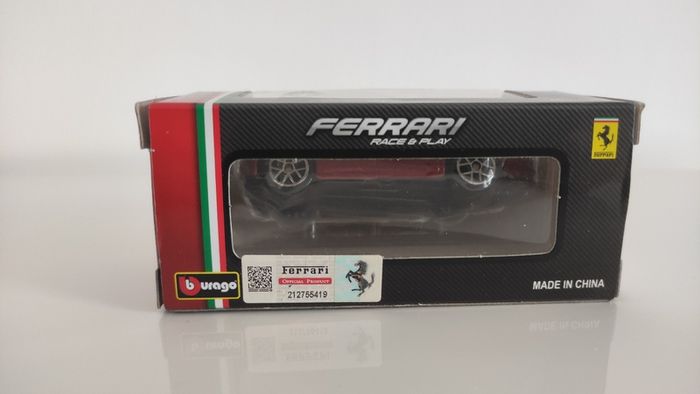 Burago Ferrari 488 GTB, used, mint.