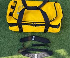 The Northface Duffel Large in Yellow & Black.