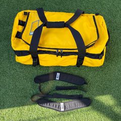 The Northface Duffel Large in Yellow & Black.