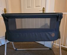 Maxi-Cosi Tori Bedside Crib / Co-Sleeper Excellent Condition