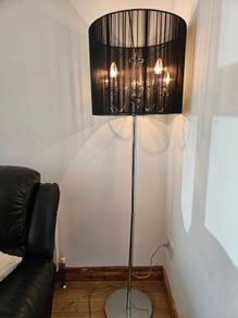 Floor lamp