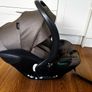 Egg car seat and base Image 2