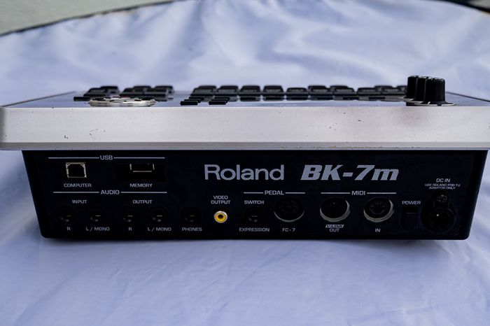 Roland Bk- 7m