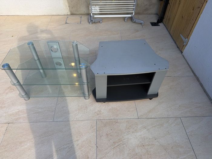 tv tables