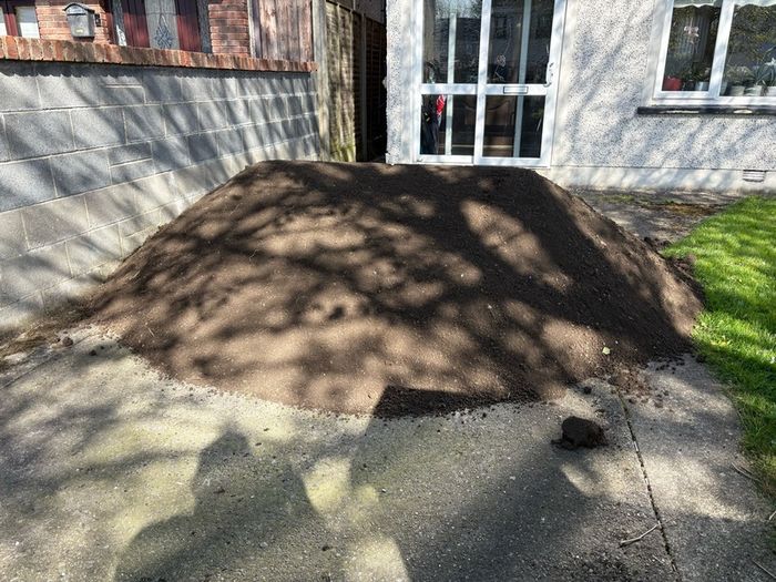 sand/topsoil/stone