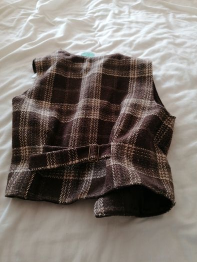 kids 3 piece suit and matching cap age 5 to 6 yrs
